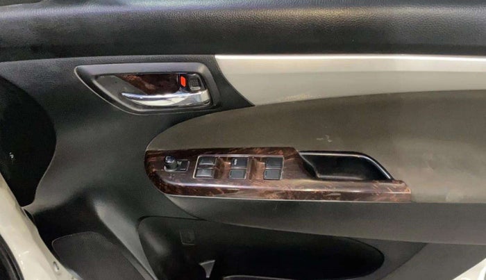 2018 Maruti Ertiga VDI 1.3, Diesel, Manual, 27,785 km, Driver Side Door Panels Control