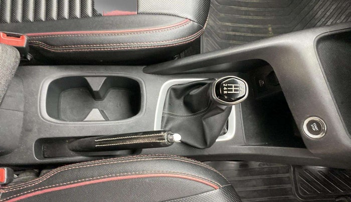 2022 Nissan MAGNITE XV PREMIUM TURBO (O), Petrol, Manual, 71,430 km, Gear Lever