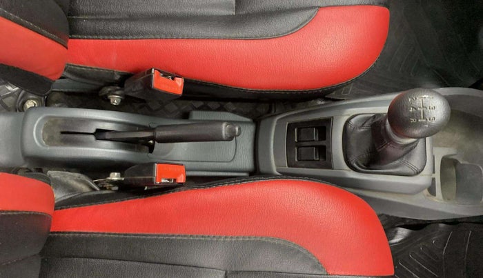 2015 Maruti Alto 800 LXI, Petrol, Manual, 9,397 km, Gear Lever