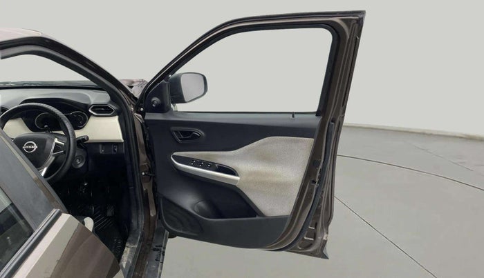 2024 Nissan MAGNITE XE, Petrol, Manual, 22,343 km, RHS Front Door