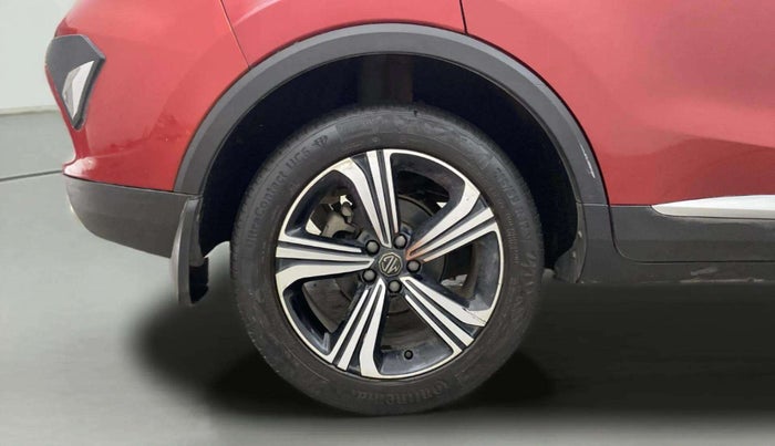2021 MG ASTOR SHARP 1.5 MT, Petrol, Manual, 56,808 km, Right Rear Wheel