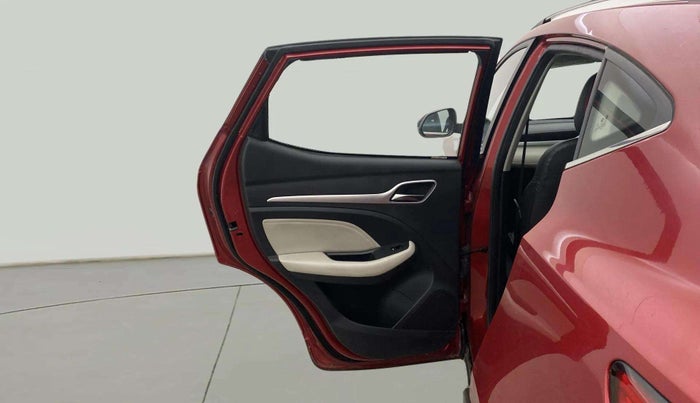 2021 MG ASTOR SHARP 1.5 MT, Petrol, Manual, 56,808 km, LHS Rear Door