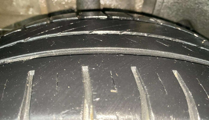 2018 Tata Tiago XZA PETROL, Petrol, Automatic, 54,436 km, Right Rear Tyre Tread