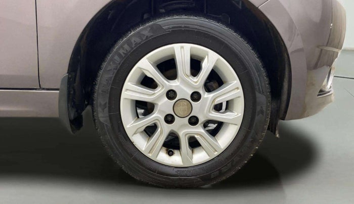 2018 Tata Tiago XZA PETROL, Petrol, Automatic, 54,436 km, Right Front Wheel