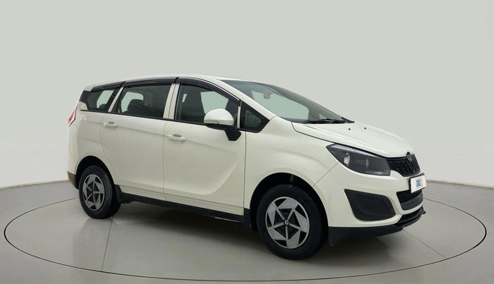 2019 Mahindra MARAZZO M4 8 STR, Diesel, Manual, 33,215 km, Right Front Diagonal
