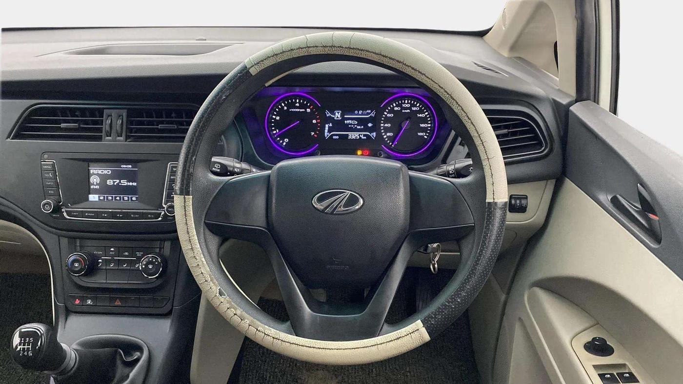 2019 Mahindra MARAZZO M4 8 STR, Diesel, Manual, 33,317 km, Steering Wheel Close Up