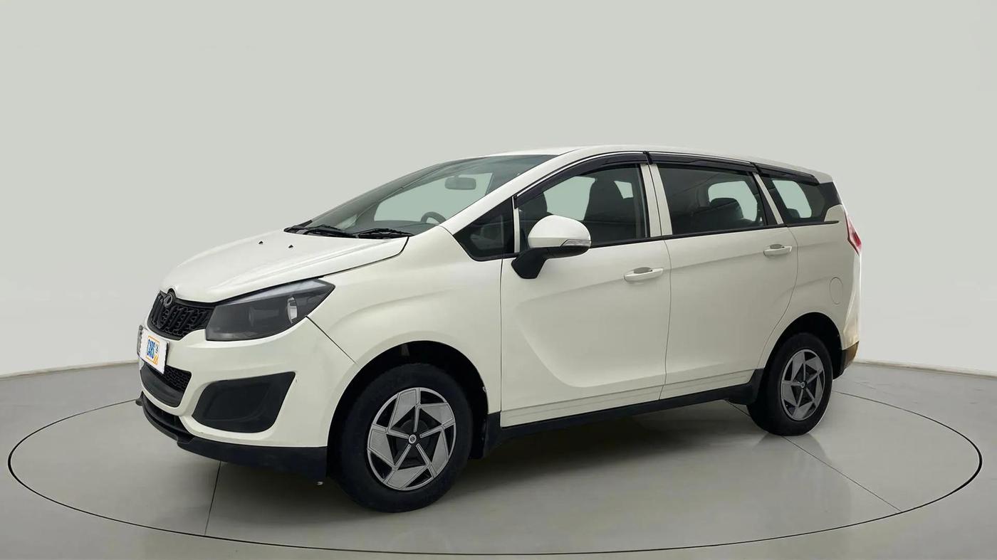 2019 Mahindra MARAZZO M4 8 STR, Diesel, Manual, 33,317 km, Left Front Diagonal