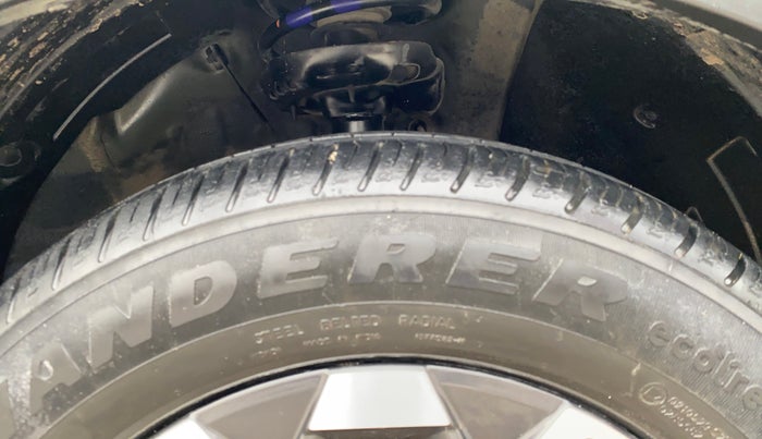 2023 Hyundai VENUE SX 1.5 CRDI, Diesel, Manual, 16,838 km, Right Front Tyre Tread