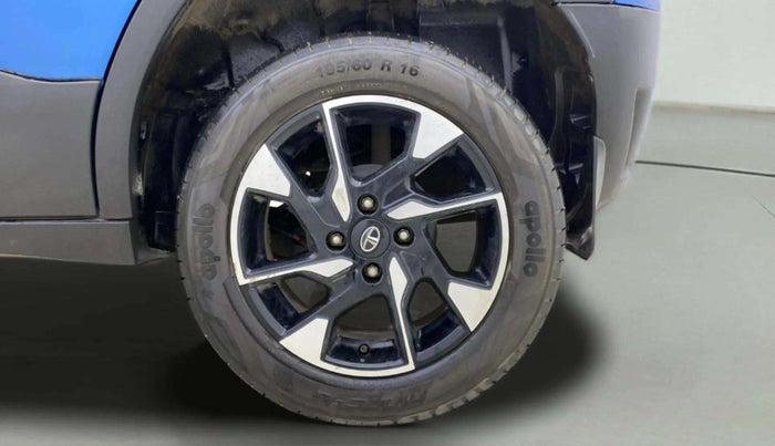 2021 Tata PUNCH CREATIVE IRA 1.2 RTN DUAL TONE, Petrol, Manual, 14,978 km, Left Rear Wheel