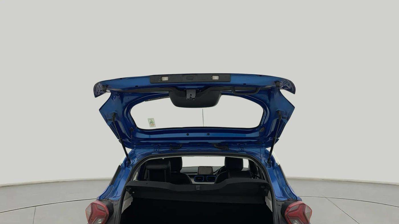 2021 Tata PUNCH CREATIVE IRA 1.2 RTN DUAL TONE, Petrol, Manual, 14,978 km, Boot Door Open
