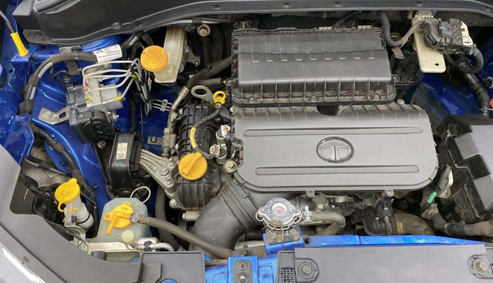 2021 Tata PUNCH CREATIVE IRA 1.2 RTN DUAL TONE, Petrol, Manual, 14,978 km, Engine View - Right