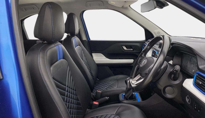 2021 Tata PUNCH CREATIVE IRA 1.2 RTN DUAL TONE, Petrol, Manual, 14,978 km, Right Side Front Door Cabin