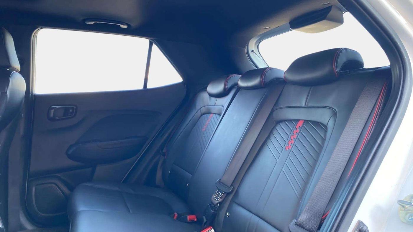 2023 Hyundai VENUE N LINE N8 1.0 TURBO DCT, Petrol, Automatic, 12,979 km, Right Side Rear Door Cabin
