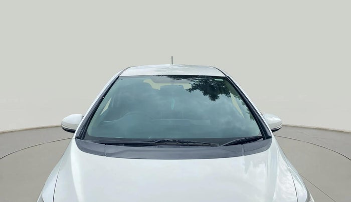 2017 Honda Jazz 1.2L I-VTEC SV, Petrol, Manual, 83,047 km, Front Windshield