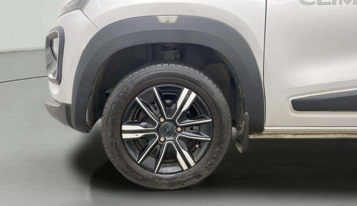 2022 Renault Kwid CLIMBER AMT 1.0, Petrol, Automatic, 29,113 km, Left Front Wheel
