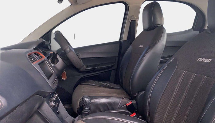 2019 Tata TIAGO NRG PETROL, Petrol, Manual, 59,142 km, Right Side Front Door Cabin