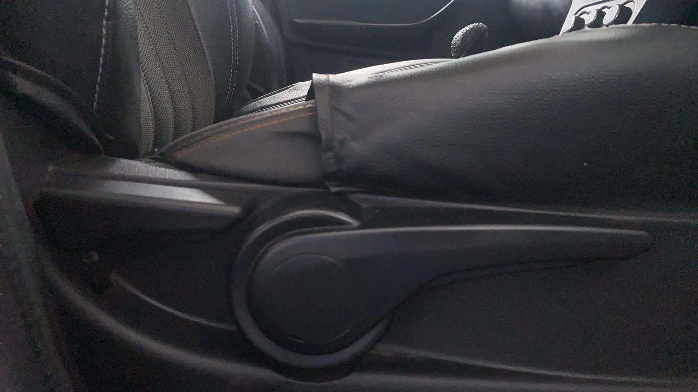 2019 Tata TIAGO NRG PETROL, Petrol, Manual, 59,142 km, Driver Side Adjustment Panel