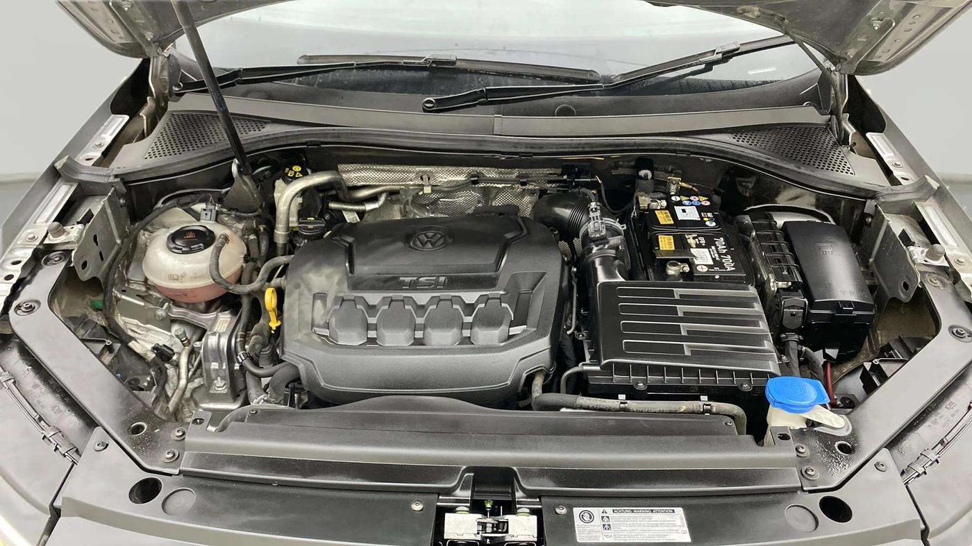 2020 Volkswagen TIGUAN ALL SPACE 2.0 TSI, Petrol, Automatic, 87,642 km, Engine View