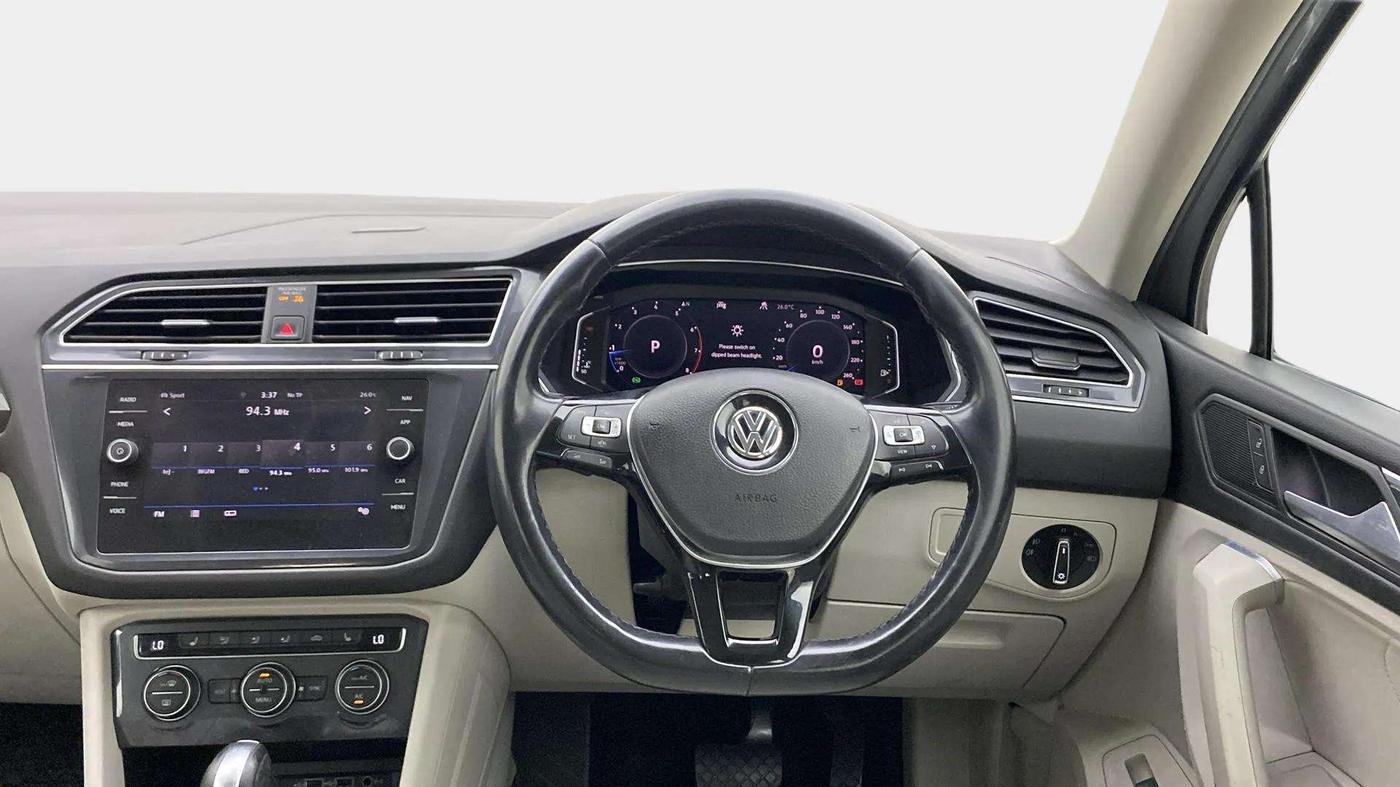 2020 Volkswagen TIGUAN ALL SPACE 2.0 TSI, Petrol, Automatic, 87,642 km, Steering Wheel Close Up
