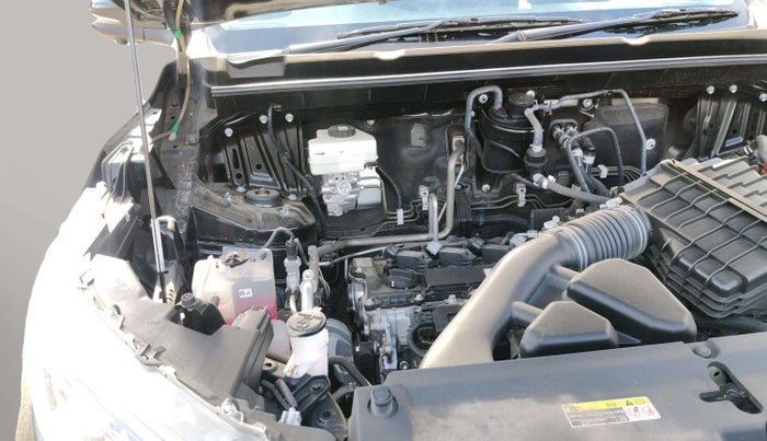 2024 Toyota INNOVA HYCROSS VX HYBRID 7 STR, Hybrid, Automatic, 30,919 km, Engine View - Right