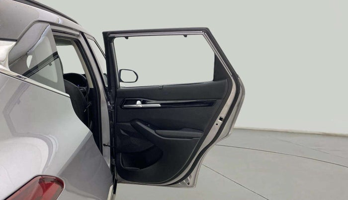 2021 KIA SELTOS HTX ANNIVERSARY EDITION 1.5 PETROL, Petrol, Manual, 39,232 km, RHS Rear Door