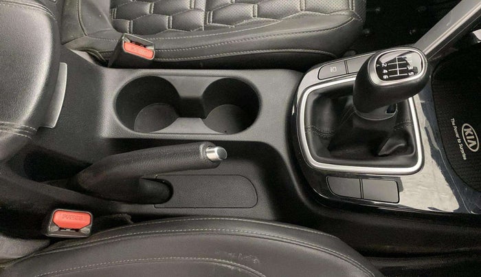 2021 KIA SELTOS HTX ANNIVERSARY EDITION 1.5 PETROL, Petrol, Manual, 39,232 km, Gear Lever