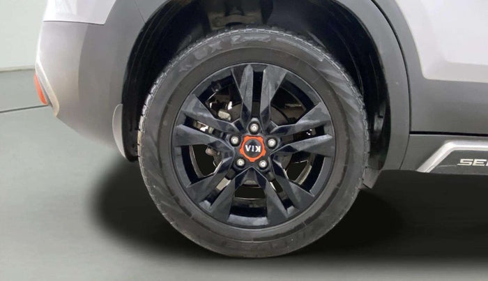 2021 KIA SELTOS HTX ANNIVERSARY EDITION 1.5 PETROL, Petrol, Manual, 39,232 km, Right Rear Wheel