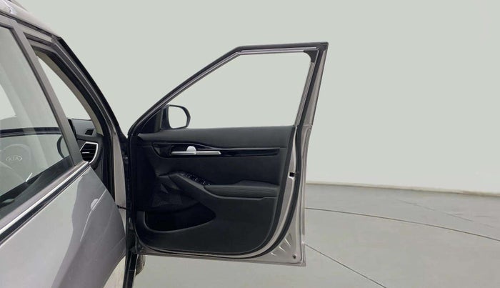 2021 KIA SELTOS HTX ANNIVERSARY EDITION 1.5 PETROL, Petrol, Manual, 39,232 km, RHS Front Door