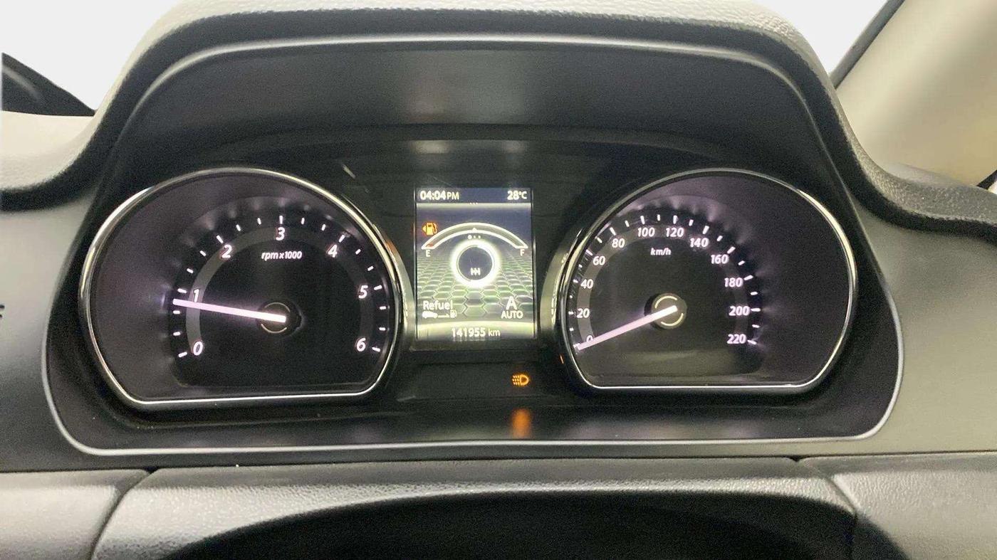 2018 Tata Hexa XT 4X2 7 STR, Diesel, Manual, 1,41,965 km, Odometer Image