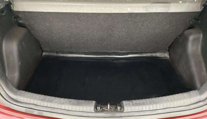 2014 Hyundai Grand i10 ASTA (O) 1.2 KAPPA VTVT, Petrol, Manual, 97,505 km, Boot Inside