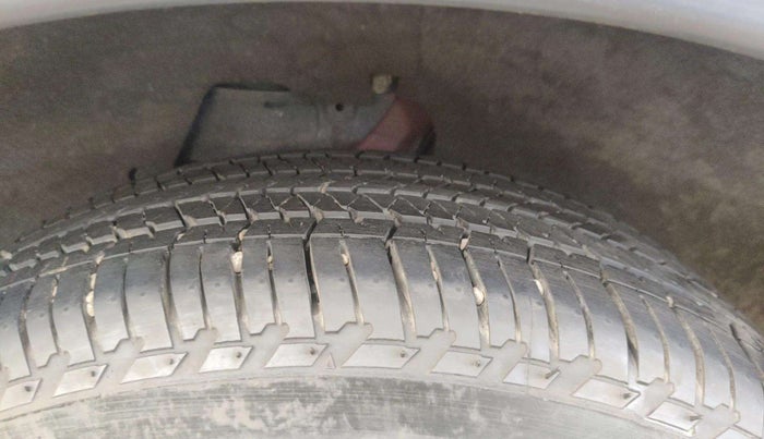 2016 Landrover DISCOVERY SPORT HSE, Diesel, Automatic, 43,222 km, Right Rear Tyre Tread