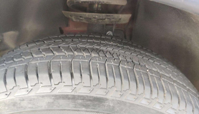 2016 Landrover DISCOVERY SPORT HSE, Diesel, Automatic, 43,222 km, Right Front Tyre Tread