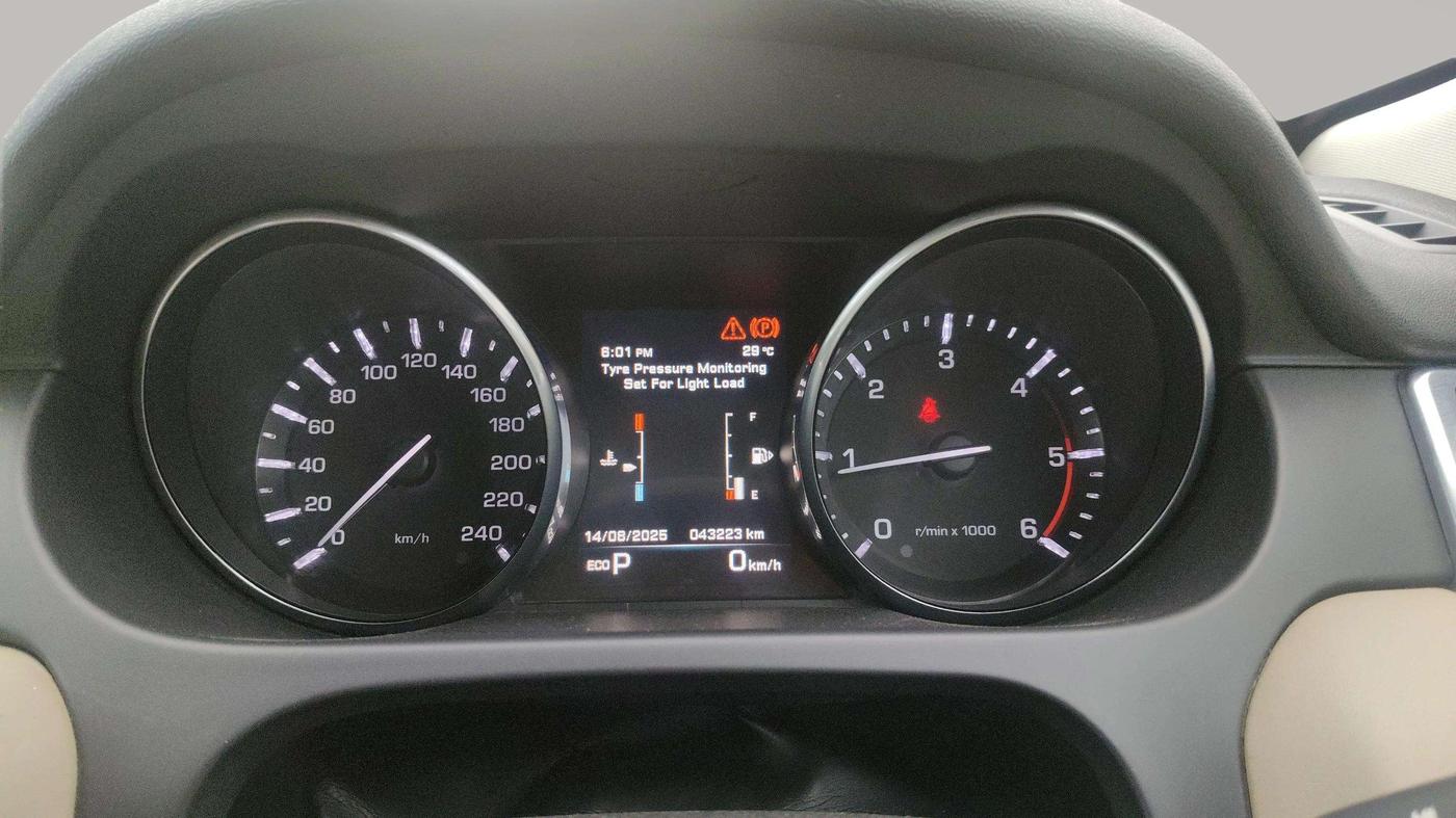 2016 Landrover DISCOVERY SPORT HSE, Diesel, Automatic, 43,444 km, Odometer Image
