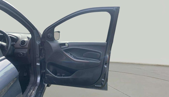 2019 Ford FREESTYLE TITANIUM 1.2 PETROL, Petrol, Manual, 74,798 km, RHS Front Door