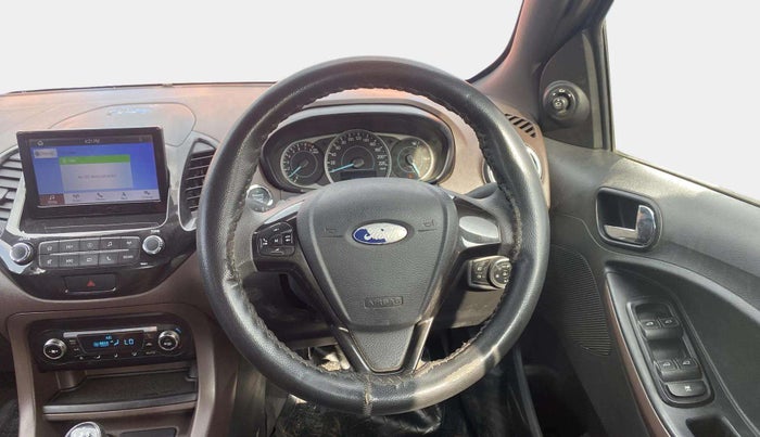 2019 Ford FREESTYLE TITANIUM 1.2 PETROL, Petrol, Manual, 74,798 km, Steering Wheel Close Up