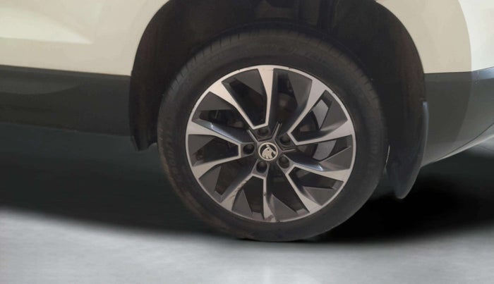 2020 Skoda Karoq STYLE 1.5 TSI AT, Petrol, Automatic, 74,041 km, Left Rear Wheel