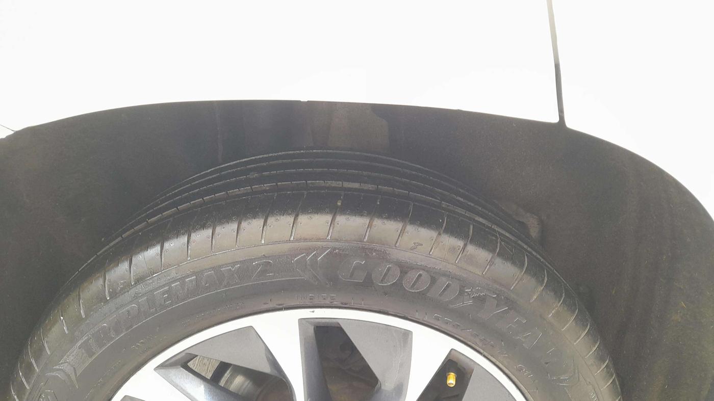 2020 Skoda Karoq STYLE 1.5 TSI AT, Petrol, Automatic, 74,041 km, Right Rear Tyre Tread