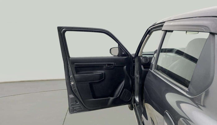 2022 Maruti S PRESSO VXI CNG, CNG, Manual, 34,117 km, LHS Front Door