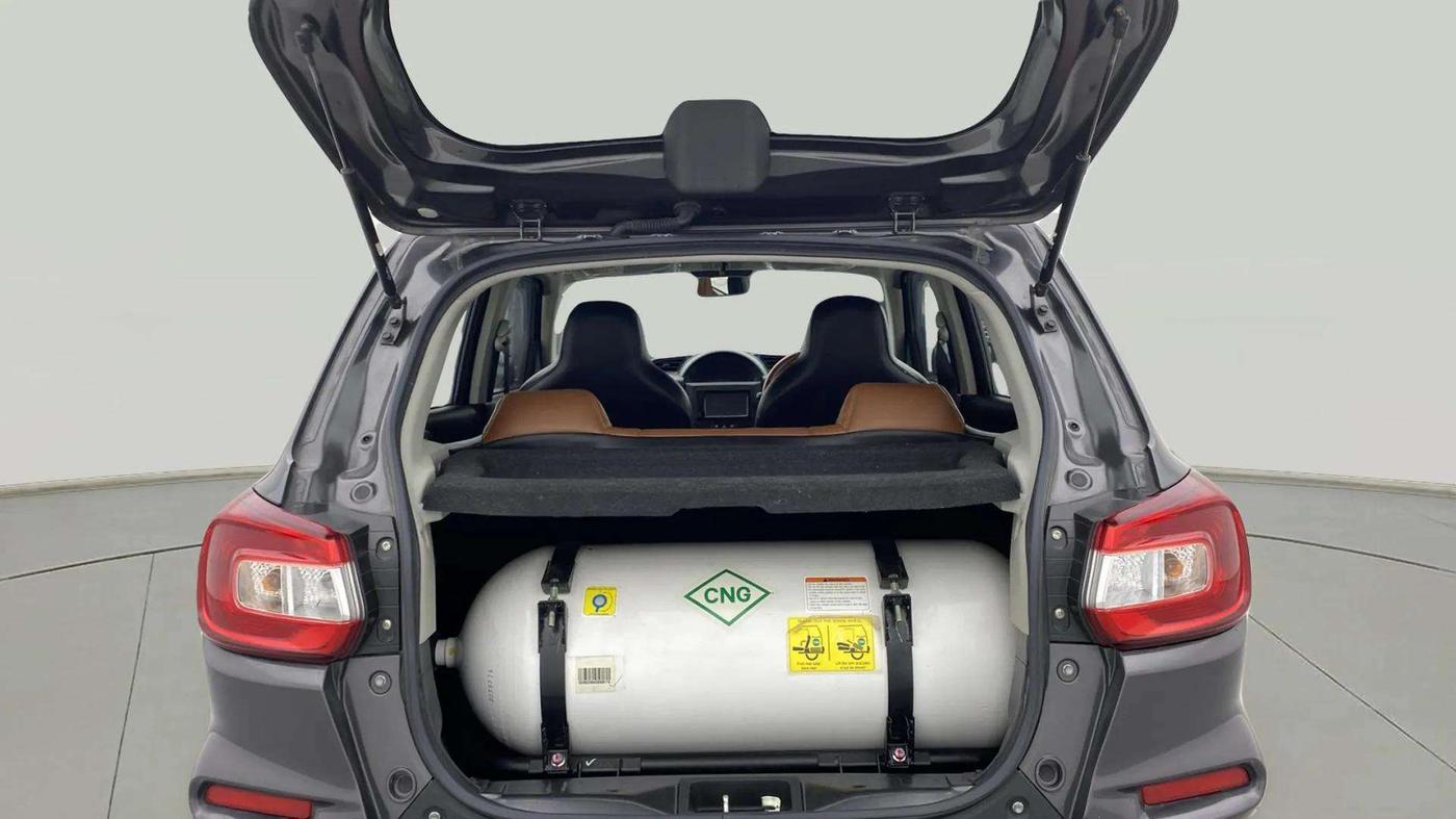 2022 Maruti S PRESSO VXI CNG, CNG, Manual, 34,117 km, Boot Inside