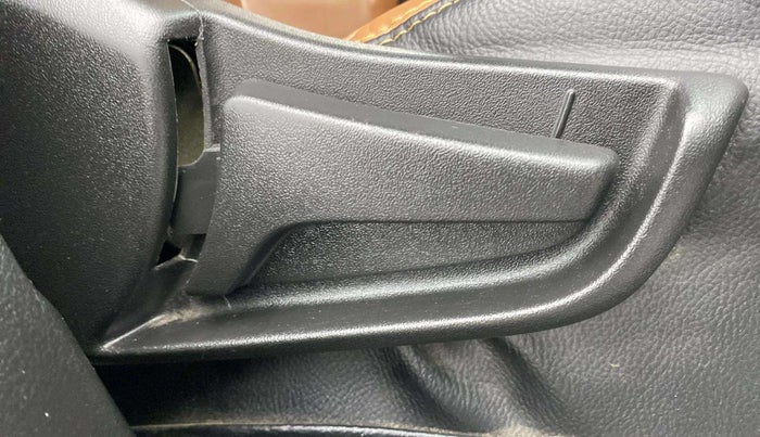 2022 Maruti S PRESSO VXI CNG, CNG, Manual, 34,117 km, Driver Side Adjustment Panel