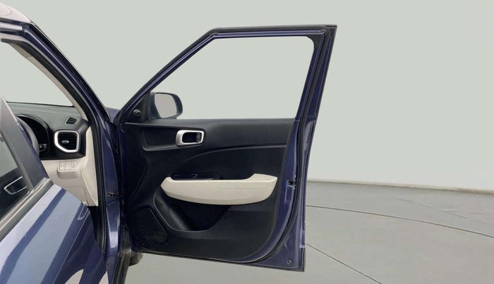 2023 Hyundai VENUE E (O) 1.2 , Petrol, Manual, 52,474 km, RHS Front Door