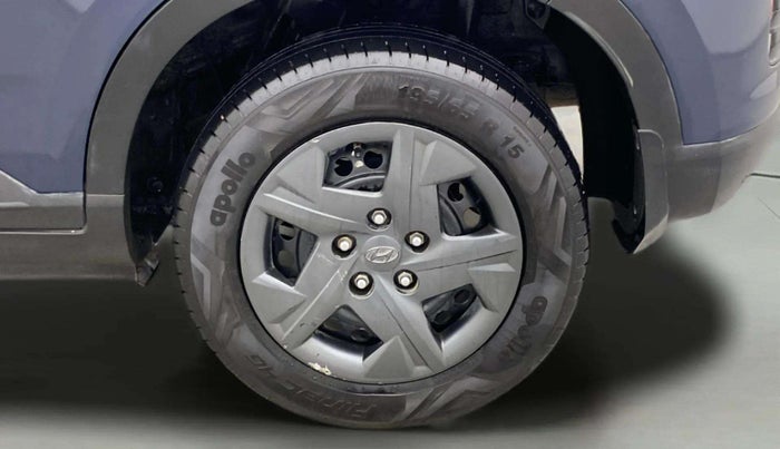 2023 Hyundai VENUE E (O) 1.2 , Petrol, Manual, 52,474 km, Left Rear Wheel