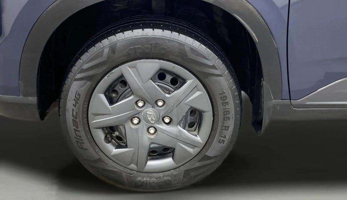 2023 Hyundai VENUE E (O) 1.2 , Petrol, Manual, 52,474 km, Left Front Wheel