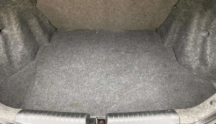 2016 Honda Amaze 1.2L I-VTEC S AT, Petrol, Automatic, 36,261 km, Boot Inside