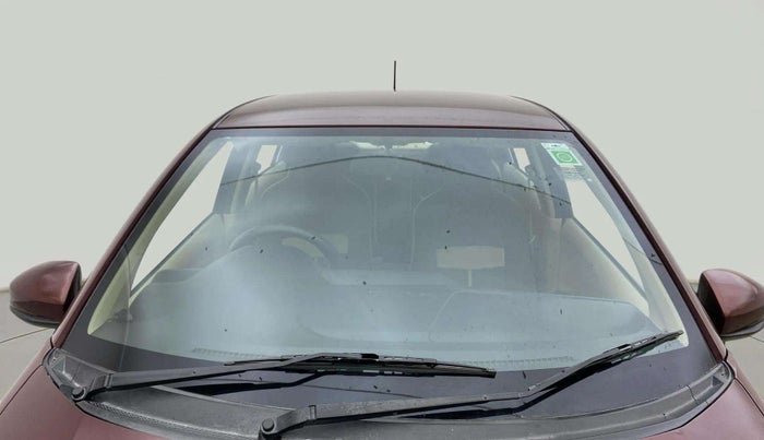 2016 Honda Amaze 1.2L I-VTEC S AT, Petrol, Automatic, 36,261 km, Front Windshield