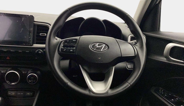 2022 Hyundai VENUE S+ 1.2, Petrol, Manual, 24,574 km, Steering Wheel Close Up