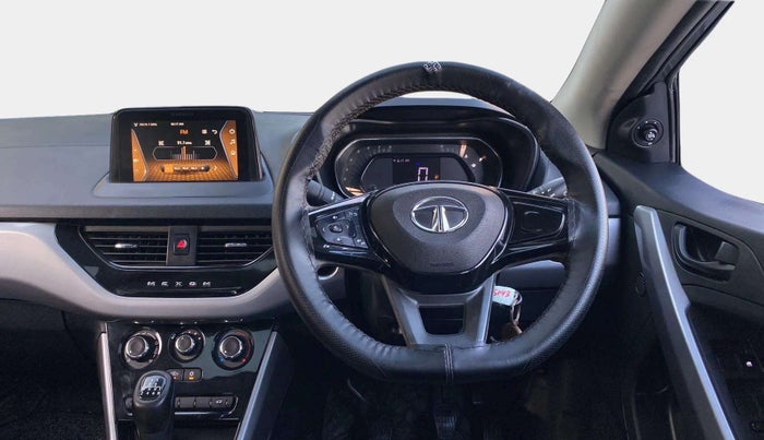 2022 Tata NEXON XM PLUS SUNROOF PETROL, Petrol, Manual, 24,251 km, Steering Wheel Close Up