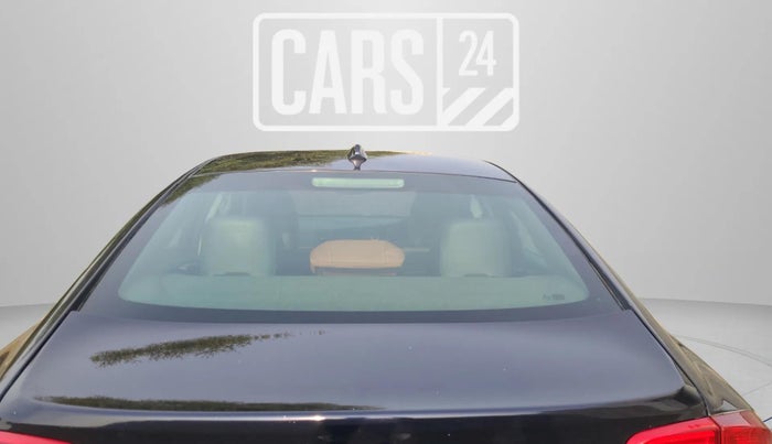 2017 Volvo S60 Momentum D4, Diesel, Automatic, 94,280 km, Rear Windshield
