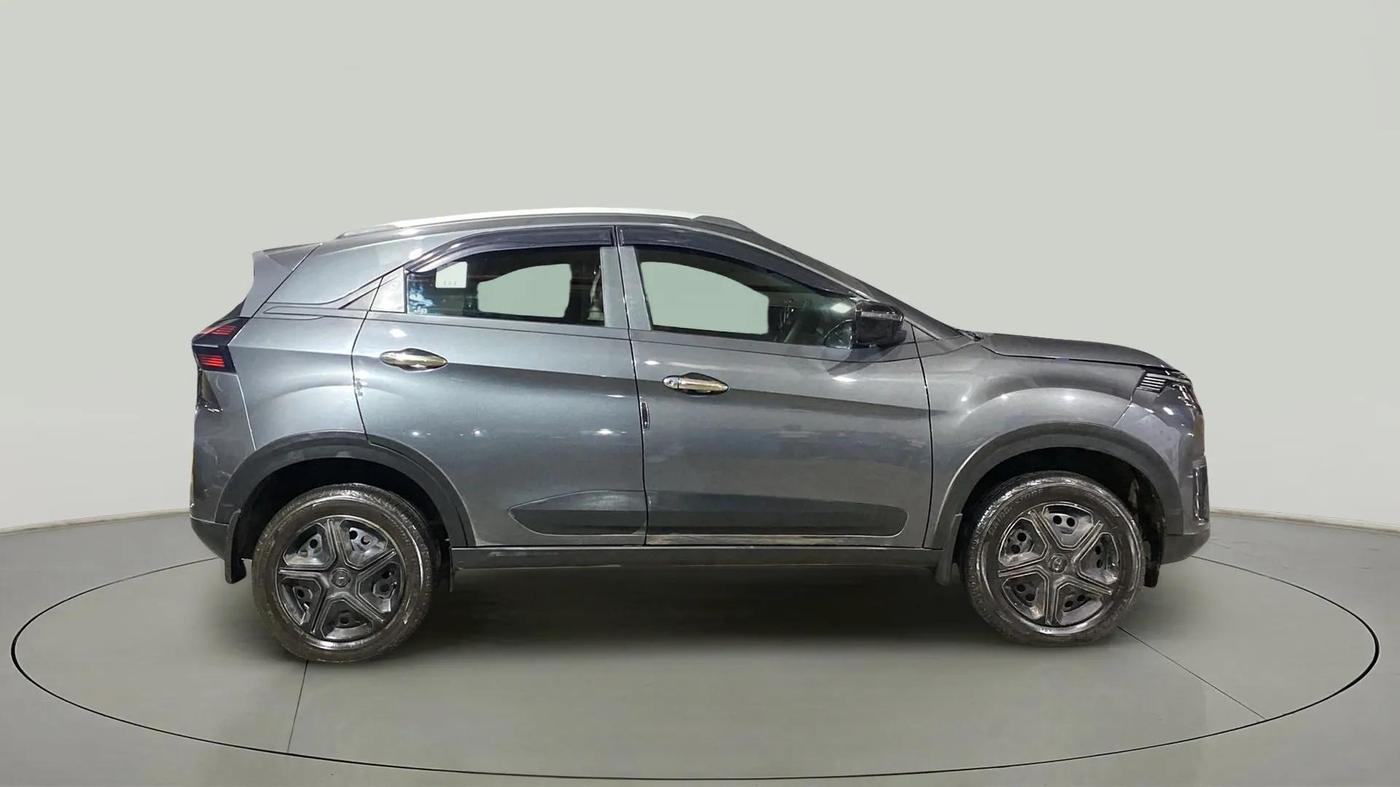 2024 Tata NEXON SMART PLUS S 1.2 REVOTRON, Petrol, Manual, 9,236 km, Right Side View