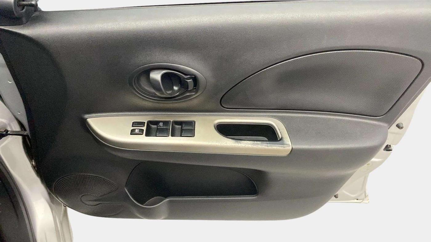 2018 Nissan Micra Active XV SAFETY PACK, Petrol, Manual, 67,098 km, Driver Side Door Panels Control